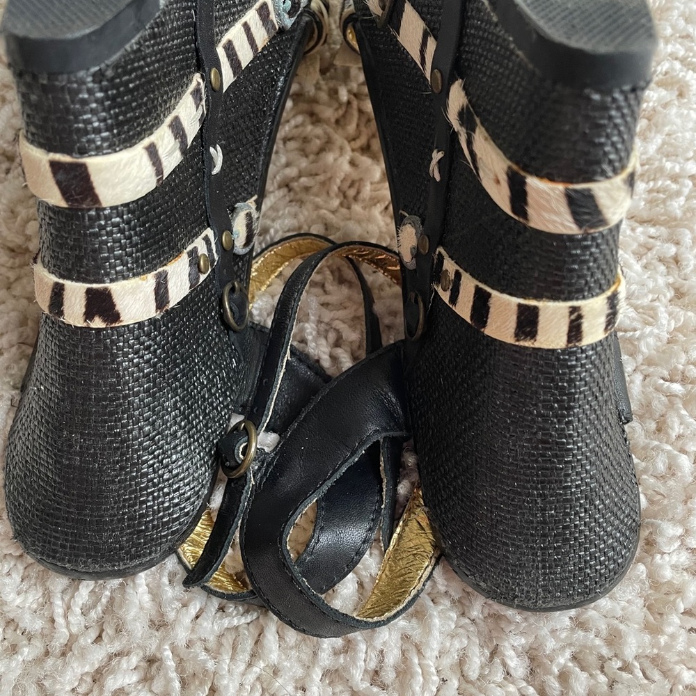 Naughty Monkey wedge sandals - Picture 3 of 5